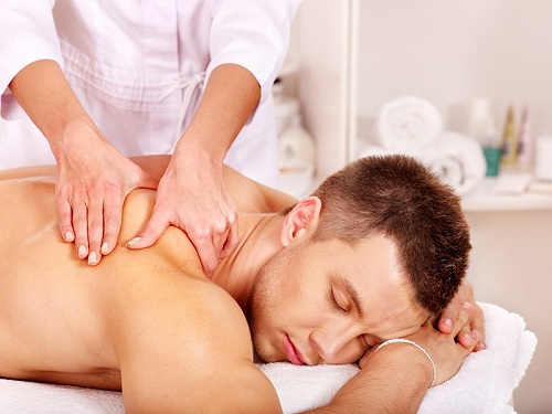 massage tẩm quất toàn thân cho nam giới-mát xa